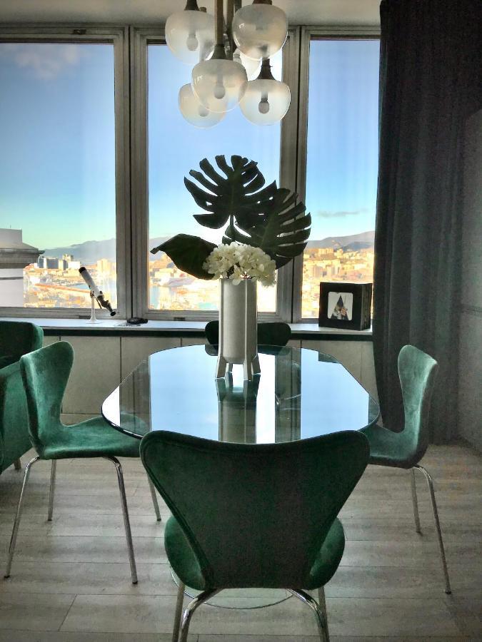 Central Penthouse With Spectacular Sea And City Views Genua Exteriör bild